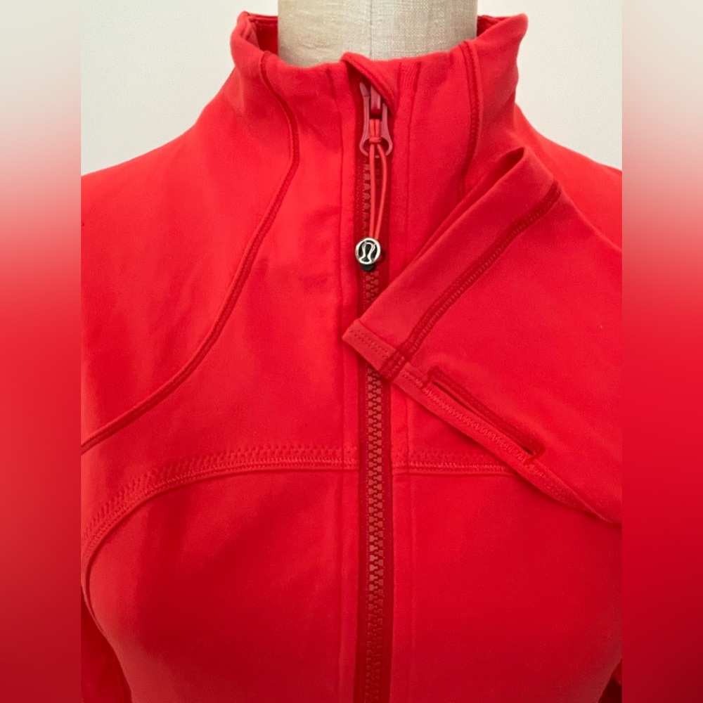 Lululemon jacket size 6 in Poppy